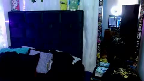 the_lesbian_game online show from March 19, 6:01 pm