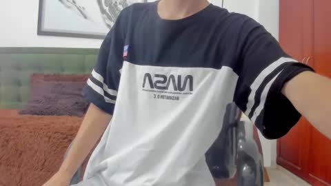   T H E    M A R K   K I N G online show from January 9, 5:04 pm