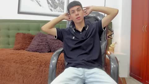   T H E    M A R K   K I N G online show from January 18, 5:06 pm