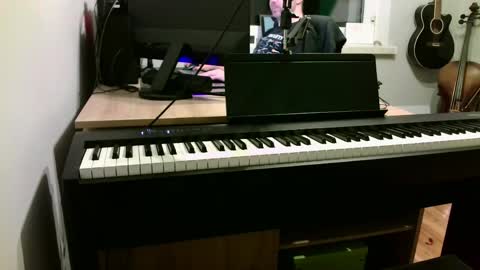 Snapshot of the_naked_pianists chatting on May 29, 10:30 pm Stephan 34 Cassandra 25 online show from May 29, 10:30 pm