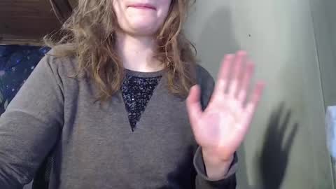 Snapshot of the_prettywondder chatting on February 19, 2:55 pm Ekye online show from February 19, 2:55 pm