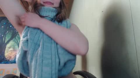 Snapshot of the_prettywondder chatting on March 2, 3:05 pm Ekye online show from March 2, 3:05 pm