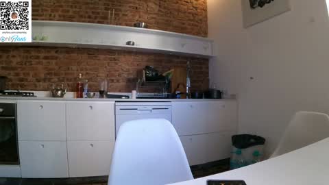 Snapshot of the_pussy_boulevard chatting on September 28, 8:36 pm Anna online show from September 28, 8:36 pm