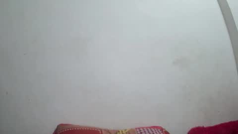 Snapshot of the_right_girl chatting on November 30, 5:44 am Suzan Sexy online show from November 30, 5:44 am