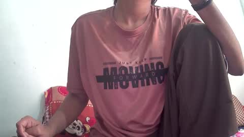 Snapshot of the_right_girl chatting on December 14, 3:01 am Suzan Sexy online show from December 14, 3:01 am