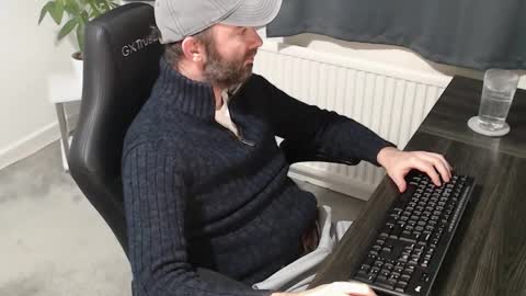 the_sensual_masturwait online show from November 24, 7:35 pm