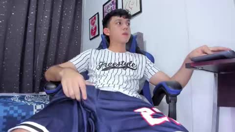 the_skinnyguys online show from October 28, 10:12 pm