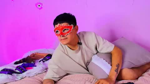 The toxic duo online show from December 17, 11:44 pm