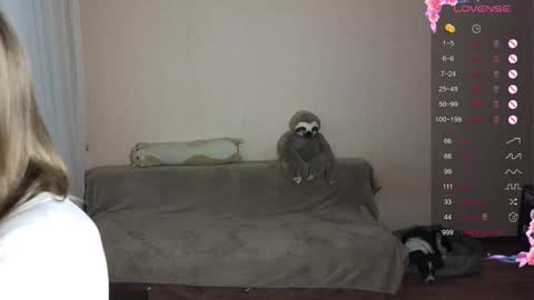 Vicky online show from February 1, 3:21 pm