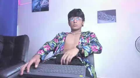 Danny online show from January 20, 11:32 pm