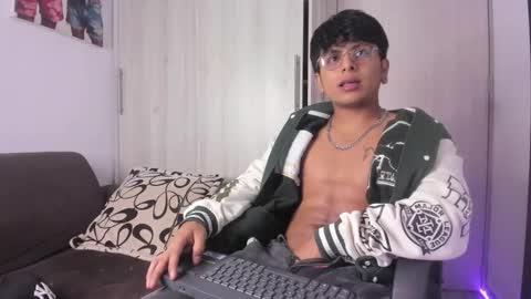 Danny online show from September 25, 3:54 am