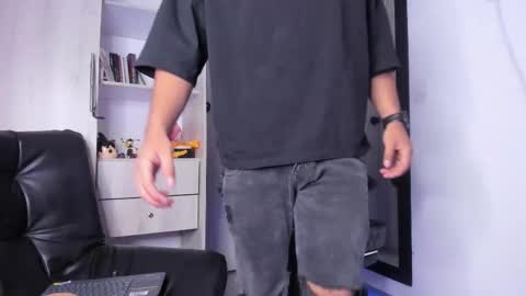 Danny online show from November 9, 10:52 pm