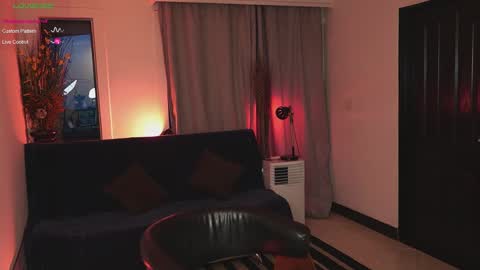 Thea online show from March 3, 11:14 pm