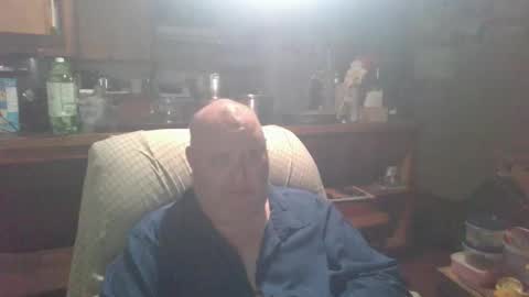 Snapshot of thealiensarecumming chatting on May 21, 9:49 am thealiensarecumming online show from May 21, 9:49 am