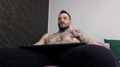 John online show from February 9, 2:18 pm