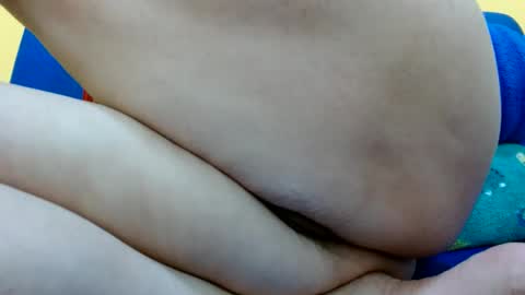 Snapshot of thebestpussyhairy chatting on November 6, 7:09 am Karla online show from November 6, 7:09 am