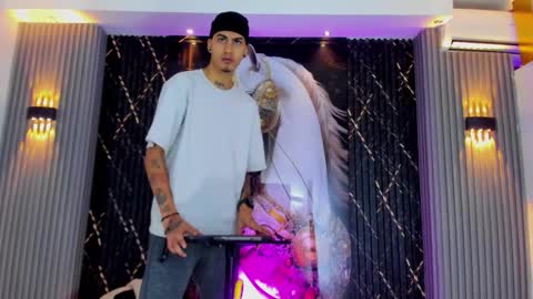 DEAN AND MARY online show from January 10, 12:40 pm