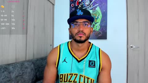 Snapshot of theblack_frank chatting on December 21, 1:10 pm theblack_frank online show from December 21, 1:10 pm