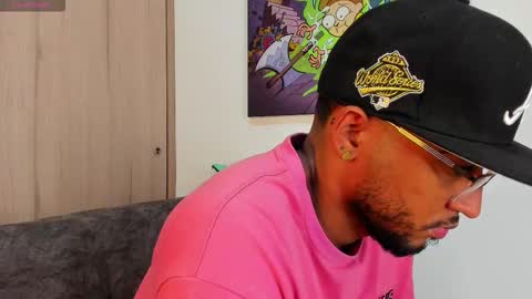 Snapshot of theblack_frank chatting on December 16, 1:16 pm theblack_frank online show from December 16, 1:16 pm