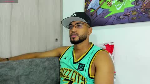 Snapshot of theblack_frank chatting on April 29, 2:10 pm theblack_frank online show from April 29, 2:10 pm