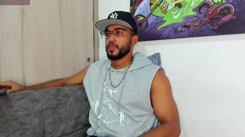 Snapshot of theblack_frank chatting on June 18, 1:39 am theblack_frank online show from June 18, 1:39 am