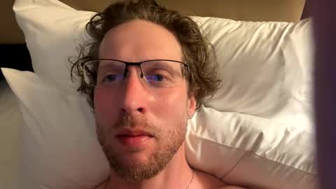 thebrick11 online show from May 12, 1:03 am