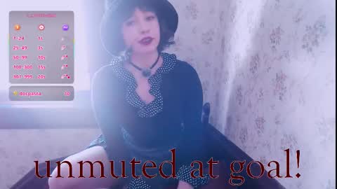 Joan online show from February 5, 6:45 pm