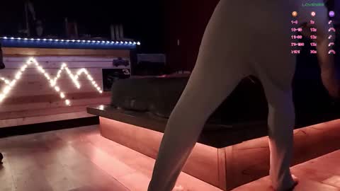 Snapshot of thecarrguyy chatting on February 11, 12:21 pm Thatcarrguyy online show from February 11, 12:21 pm