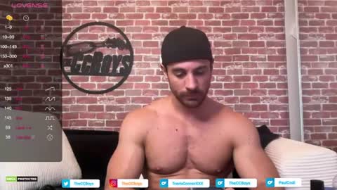 Snapshot of theccboysxxx chatting on July 3, 2:51 am The CC Boys Travis Connor Paul Codi online show from July 3, 2:51 am