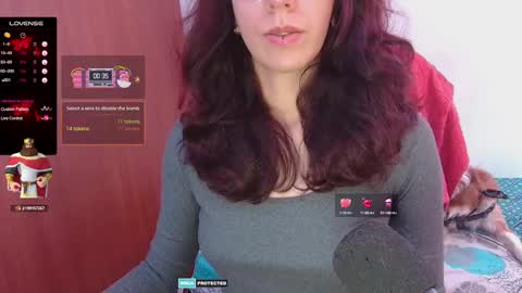 Snapshot of thecherry_paulette chatting on February 17, 9:52 pm Paulette online show from February 17, 9:52 pm