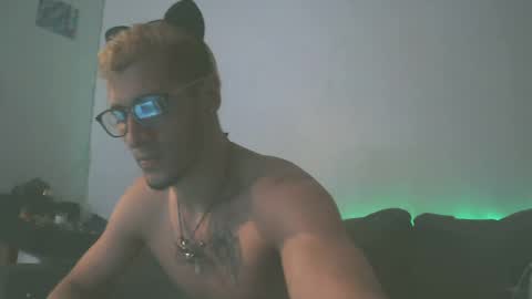 Mr.J online show from December 15, 1:57 am