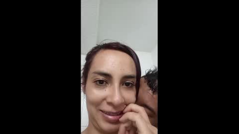 Snapshot of thecrazy_couple chatting on January 12, 6:27 pm Amber online show from January 12, 6:27 pm