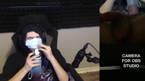 Snapshot of thedaddydark chatting on June 2, 1:35 pm thedaddydark online show from June 2, 1:35 pm