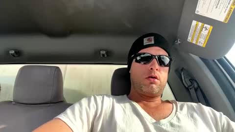 Carter Bates online show from January 21, 8:32 pm