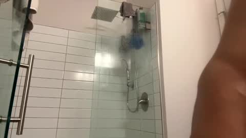 Snapshot of theekingcapo chatting on January 7, 11:56 pm king capo thee online show from January 7, 11:56 pm