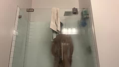 Snapshot of theekingcapo chatting on January 8, 8:50 pm king capo thee online show from January 8, 8:50 pm