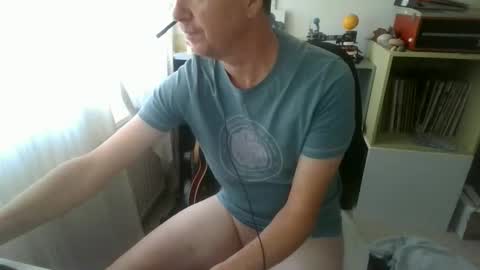 theericshow online show from September 25, 9:13 am