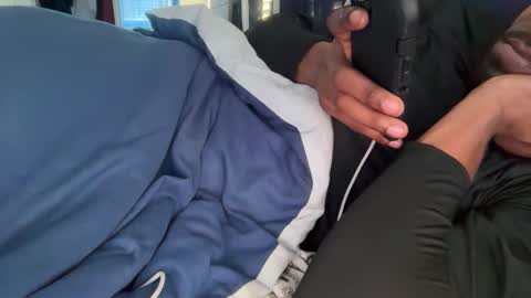 Snapshot of theeshooterr chatting on February 2, 3:17 pm theeshooterr online show from February 2, 3:17 pm