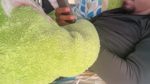 Snapshot of theeshooterr chatting on February 19, 3:16 pm theeshooterr online show from February 19, 3:16 pm