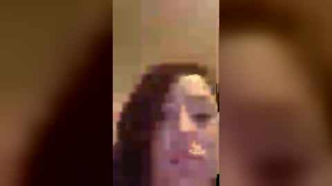 Snapshot of theesweetestshygrl1 chatting on July 30, 3:27 am theesweetestshygrl1 online show from July 30, 3:27 am