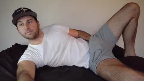 Theetwohander online show from December 15, 6:56 pm