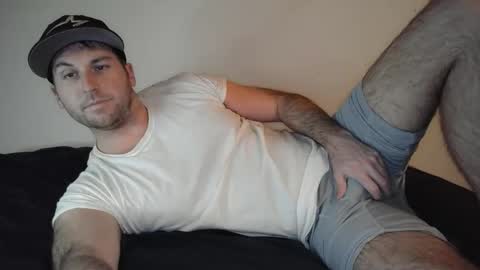 Theetwohander online show from March 6, 3:25 am