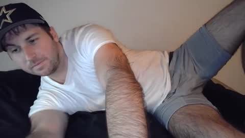 Theetwohander online show from March 25, 2:17 am