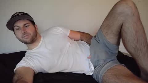 Theetwohander online show from April 19, 6:10 pm