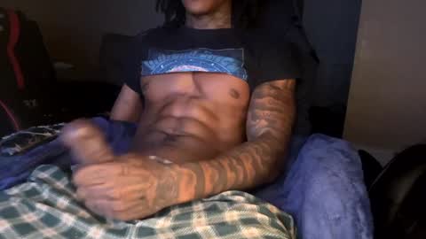 TheeUglyDude online show from January 7, 2:42 am