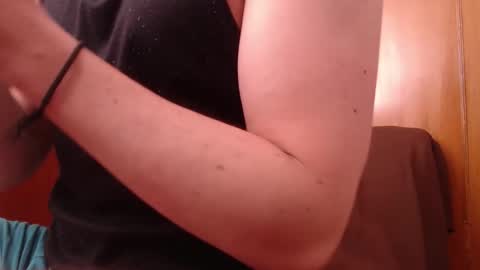 Wolf Independent model online show from March 11, 5:52 pm