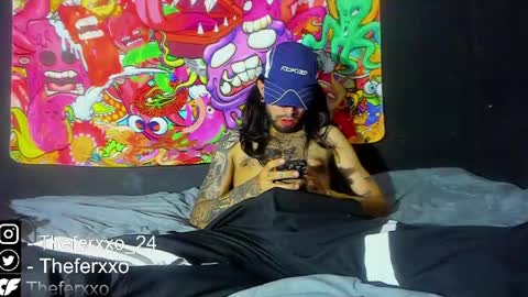 independent Model online show from May 14, 1:45 am