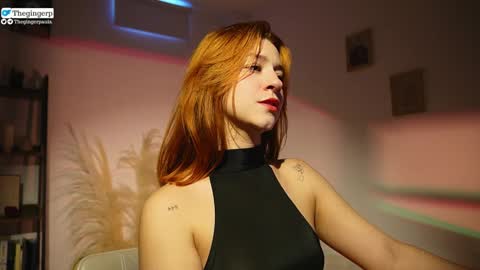 Snapshot of thegingerp chatting on December 4, 8:18 pm Streaming mostly at online show from December 4, 8:18 pm