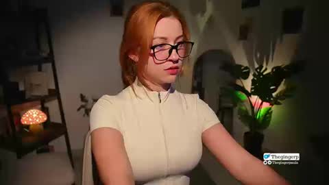 Snapshot of thegingerp chatting on September 10, 9:48 pm Streaming mostly at online show from September 10, 9:48 pm
