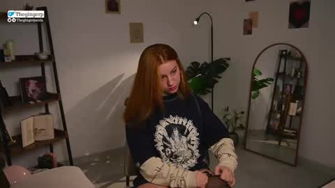 Snapshot of thegingerp chatting on October 16, 11:17 pm Streaming mostly at online show from October 16, 11:17 pm